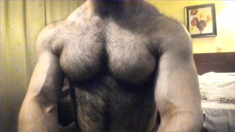 heavenlymuscledbeast  11-03-2022